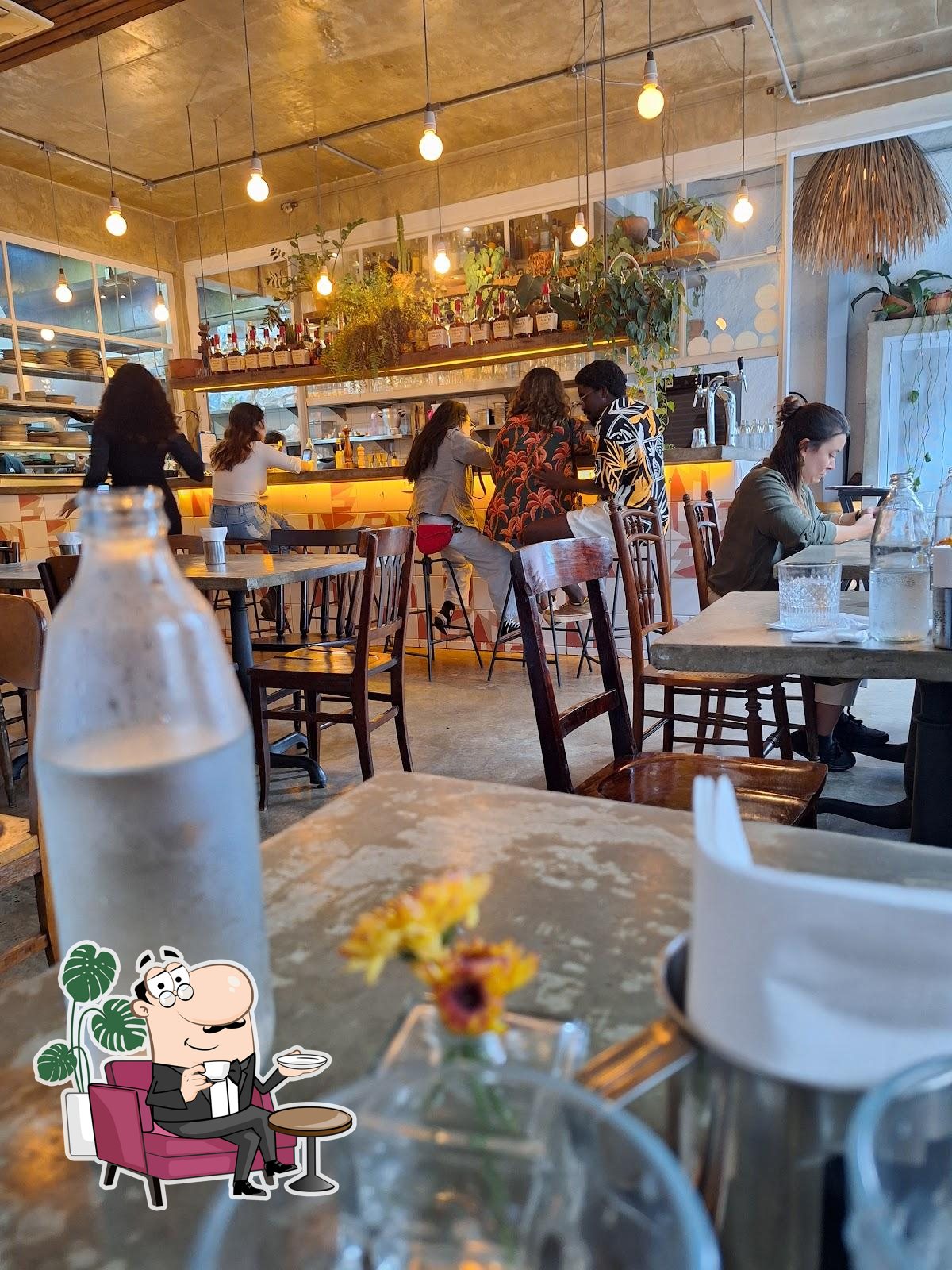 O interior do FITÓ Restaurante e bar - Pinheiros.