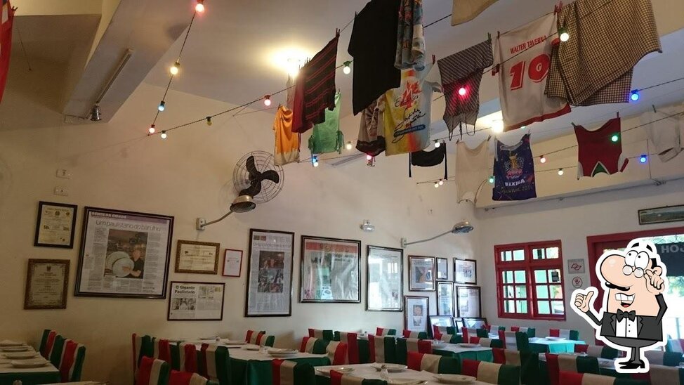 Veja imagens do interior do Cantina da Conchetta.