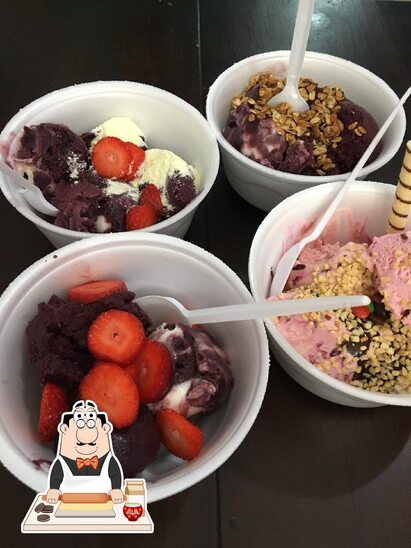 Não esqueça de pedir uma sobremesa no Mais Que Açaí.