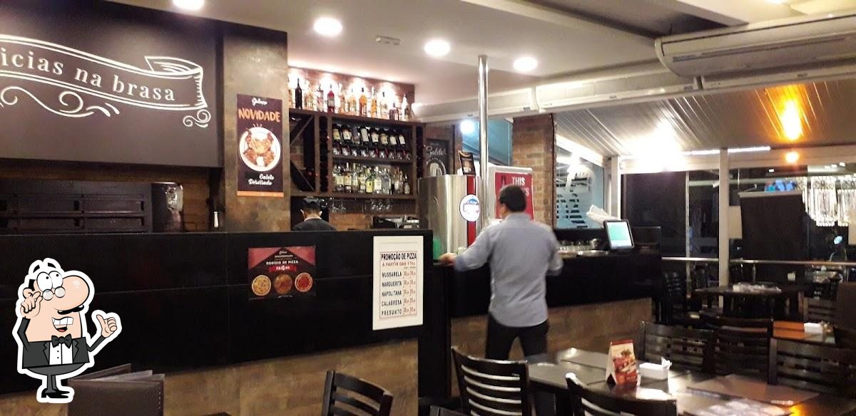 O interior do Galezzo Restaurante.