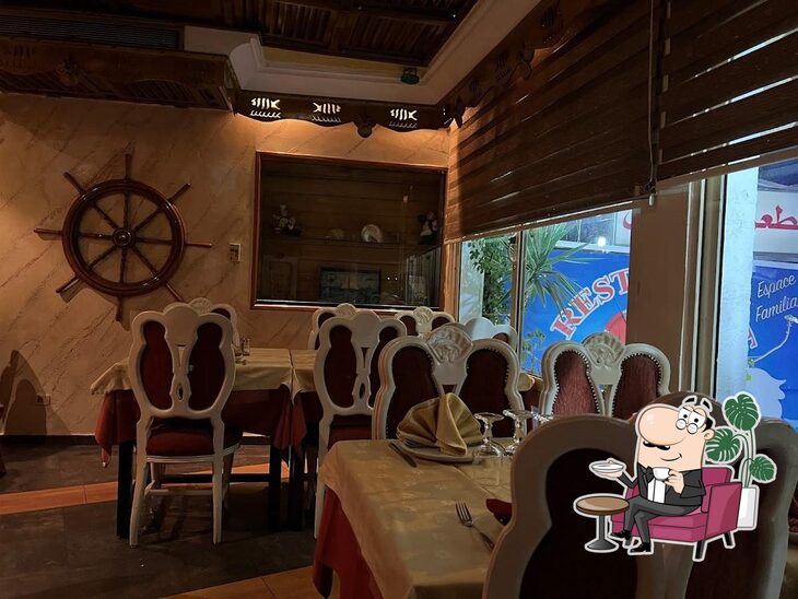 L'intérieur de Restaurant Le Surfin.