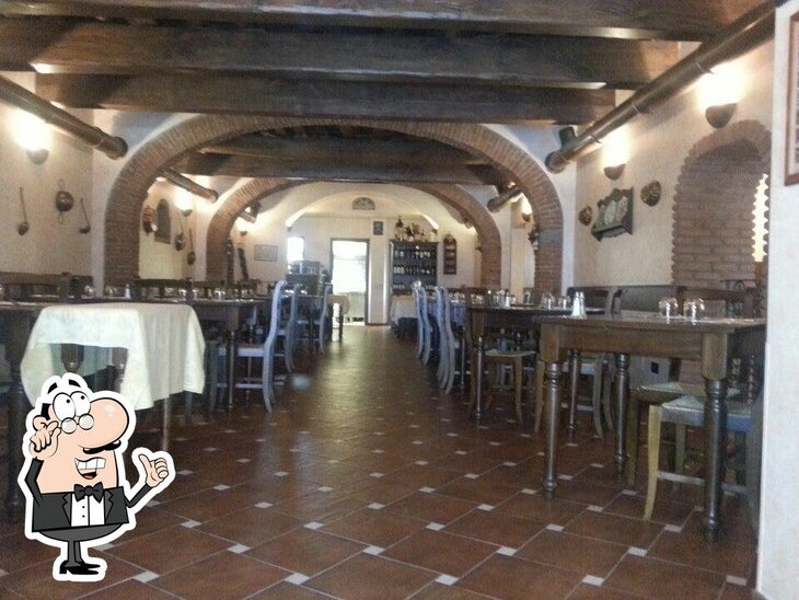 Gli interni di Ristorante Pizzeria Trattoria La Carabaccia.