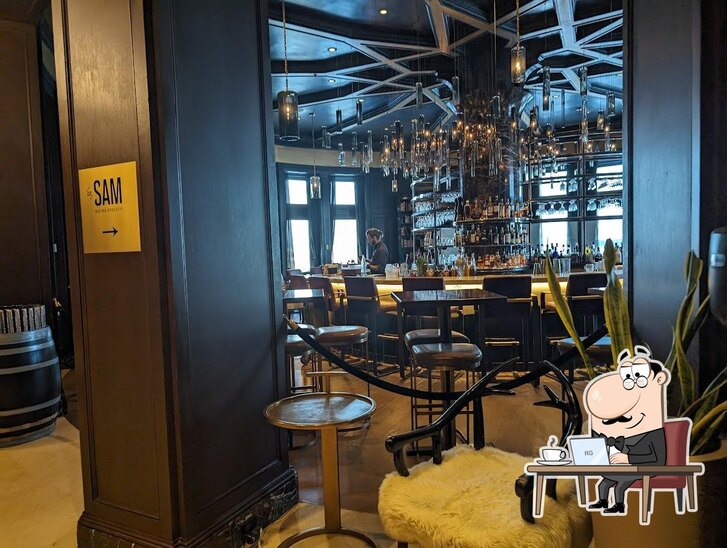 Check out how BISTRO LE SAM looks inside.