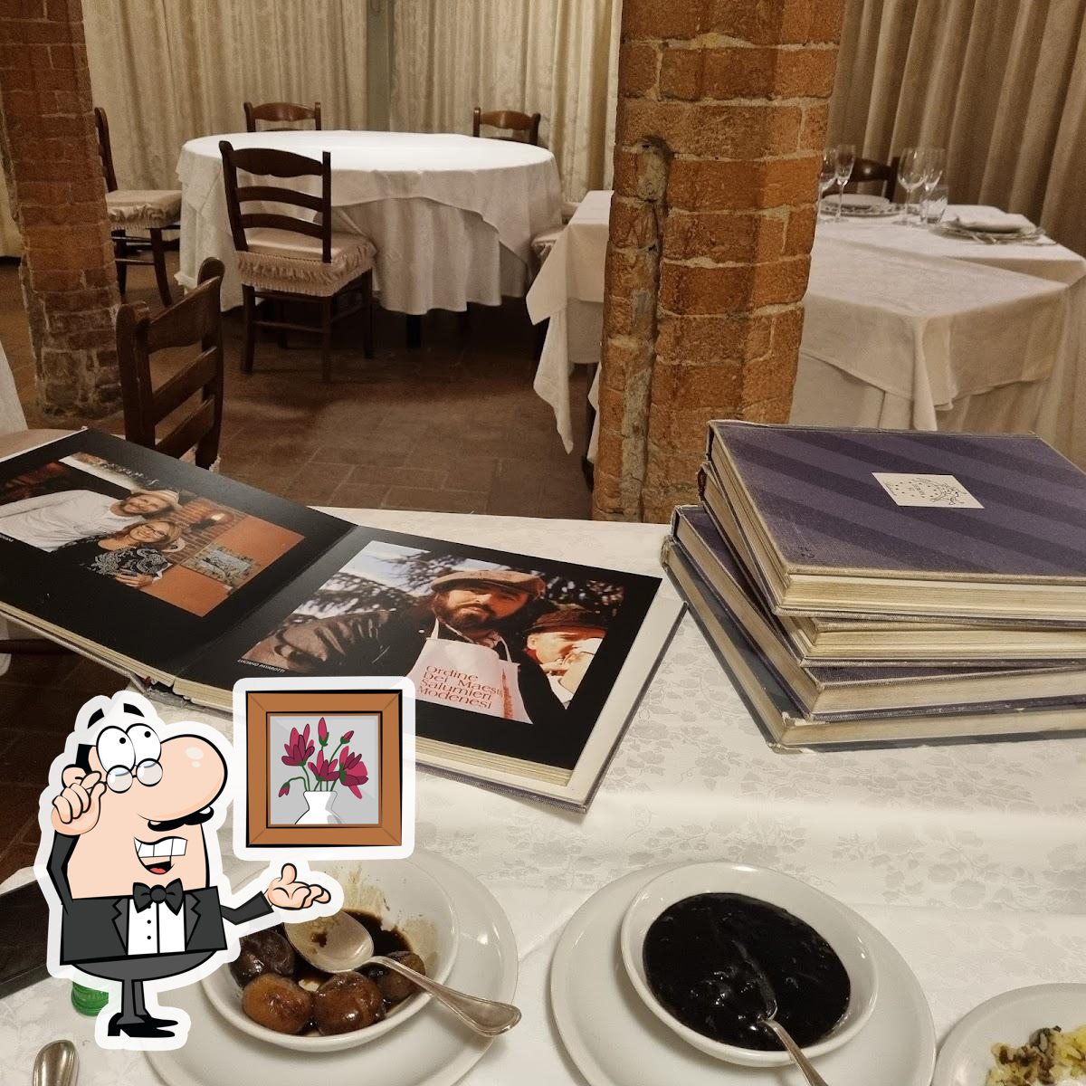 Dai un'occhiata agli interni di Ristorante Europa 92 Ristorante Pavarotti.