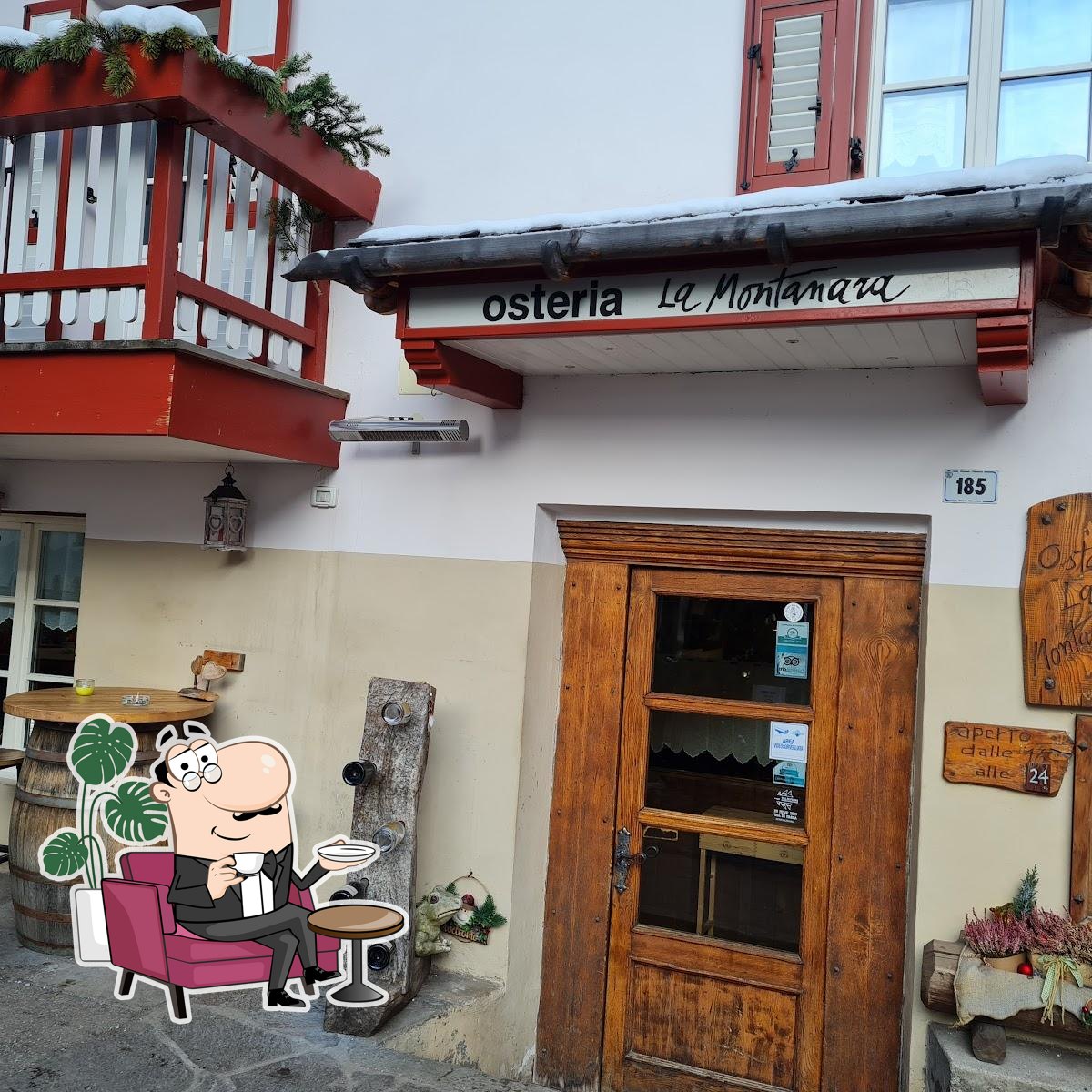 Gli interni di Osteria La Montanara.