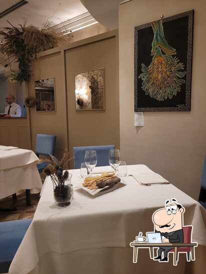 Gli interni di Ristorante Solferino.