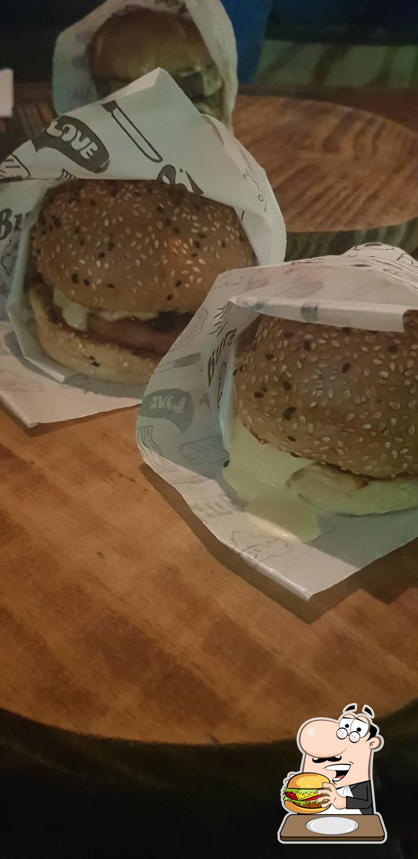 Burger House oferece uma variedade de opções para os amantes dos hambúrgueres.