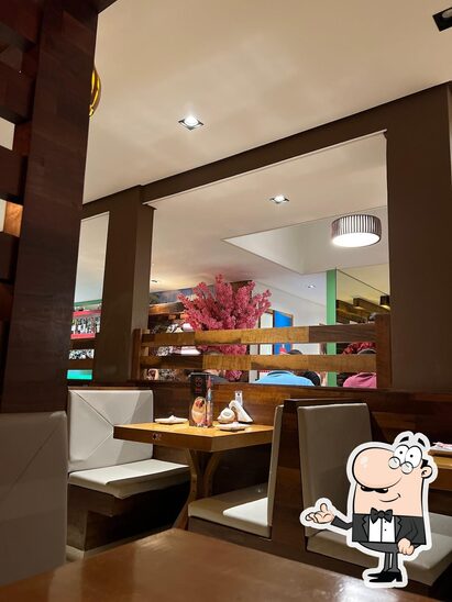 Veja imagens do interior do Watashi Sushi.