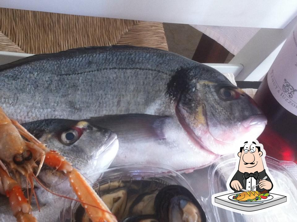 Bistrot 46 propone un'ampia selezione di pasti a base di pesce.