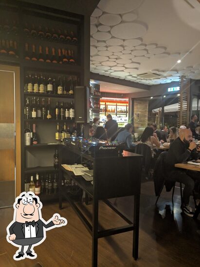 Gli interni di ANTO concept restaurant.