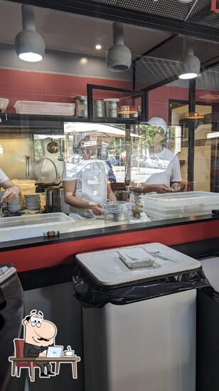 Gli interni di Ristorante Dumpling Bar Roma.