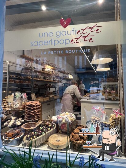 Découvrez l'intérieur de Une Gaufrette Saperlipopette - La grande boutique.