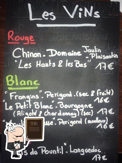 Découvrez le menu du jour sur le tableau.