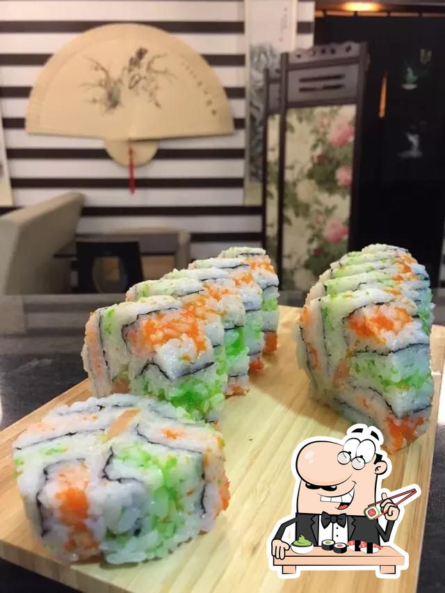Escolha diferentes opções de sushi.