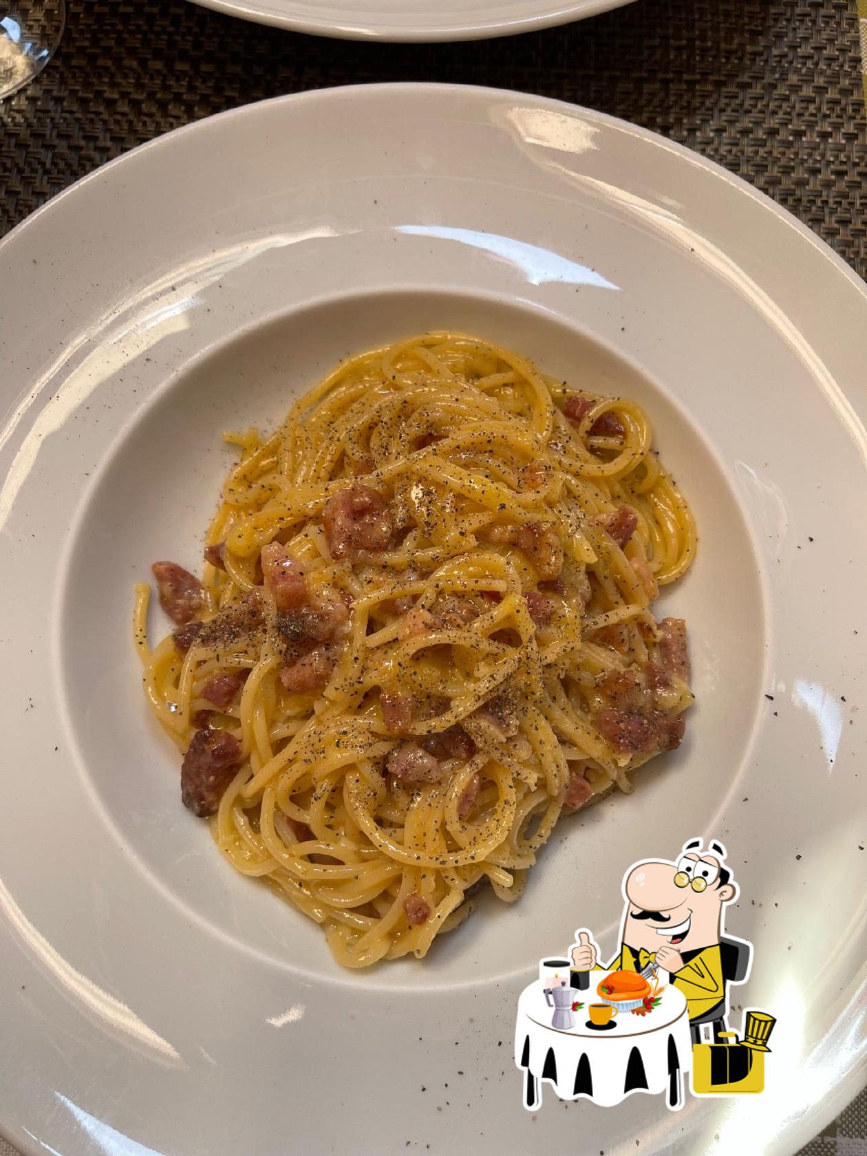 Platti al Trattoria Spaghetteria da Lastri Pisa.