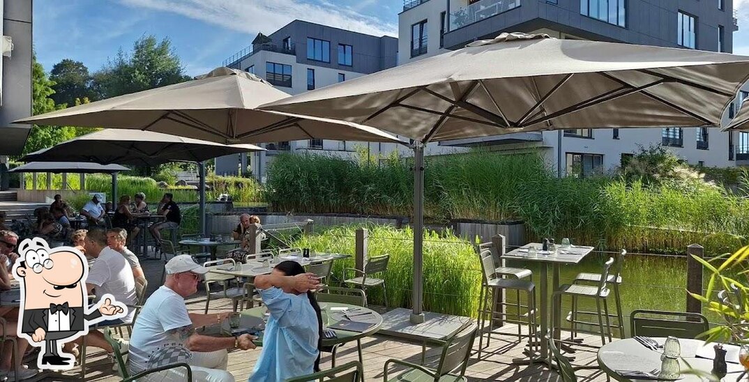 L'intérieur de Les Terrasses de l'Écluse.