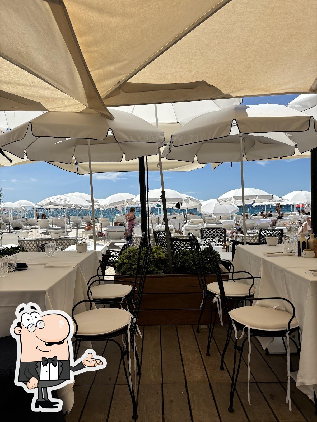 Découvrez l'intérieur de Vega La Plage.