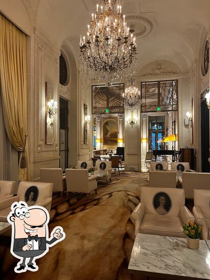 L'intérieur de Restaurant Le Meurice Alain Ducasse.