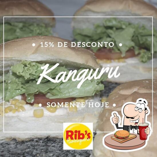 Delicie-se com um hambúrguer no Rib's Hamburgueria.