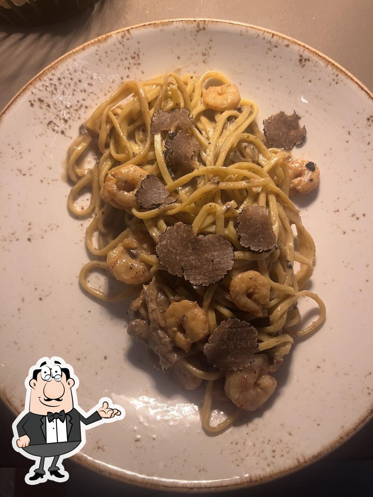 Gli interni di Apetit.