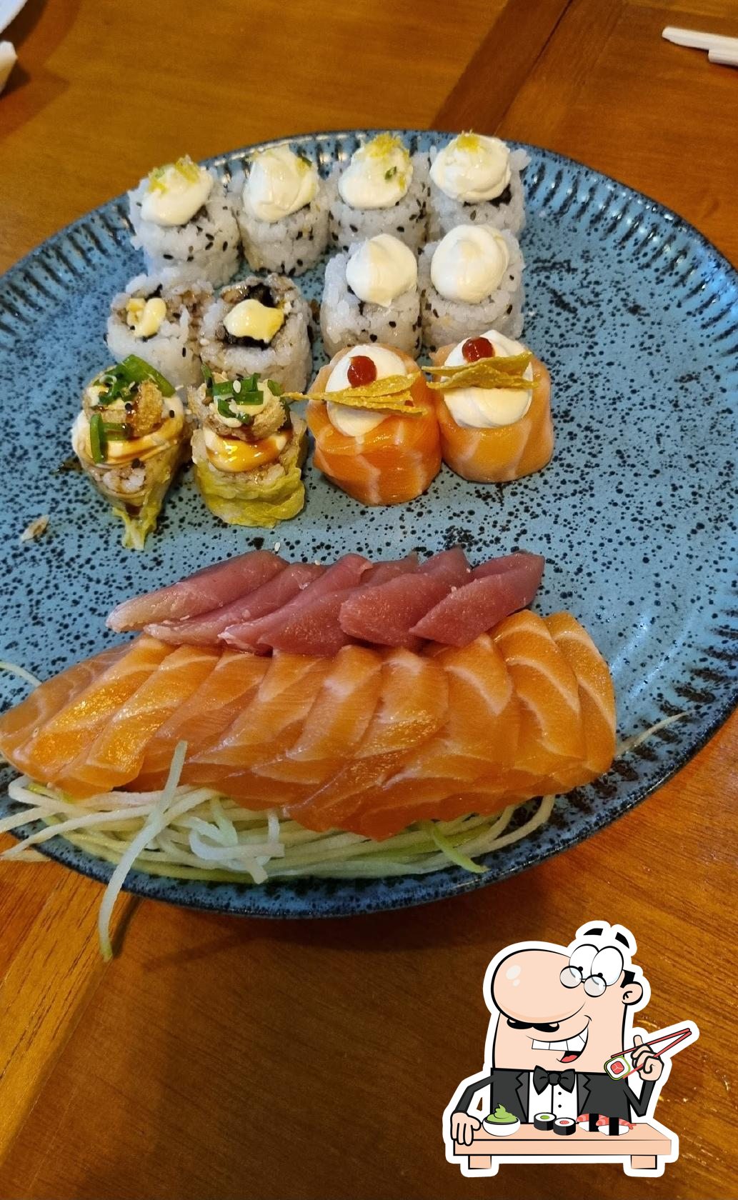 Peça diferentes opções de sushi.