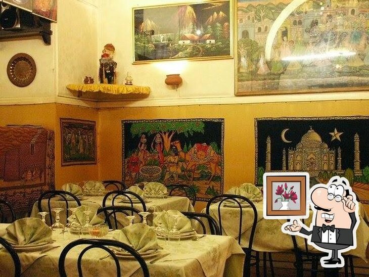 Dai un'occhiata agli interni di Himalaya's Kashmir - Ristorante indiano Roma - Autentici sapori d'India.