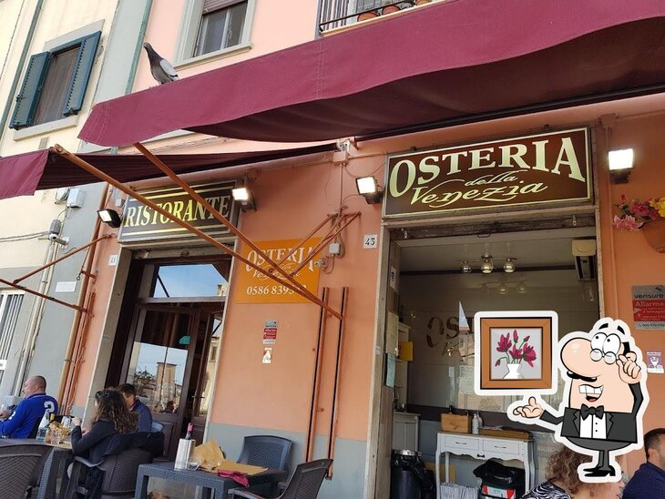 Dai un'occhiata agli interni di Osteria della Venezia.