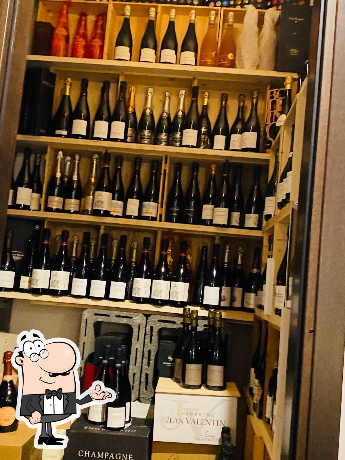 Gli interni di Olimpia Restaurant.