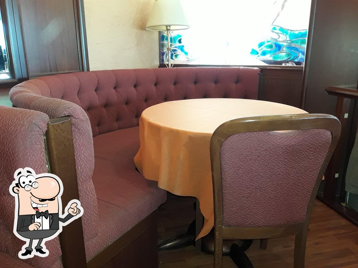 Gli interni di Ristorante pizzeria Al Piattello da Francesco.