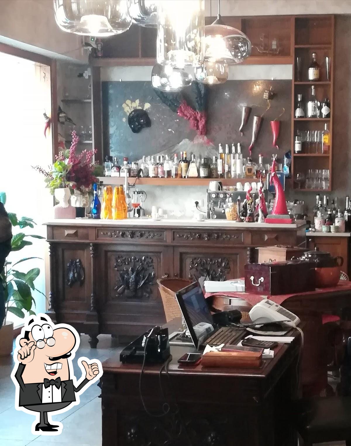 Dai un'occhiata agli interni di La Locanda Degli Artisti -Cucina Tipica, Eventi.