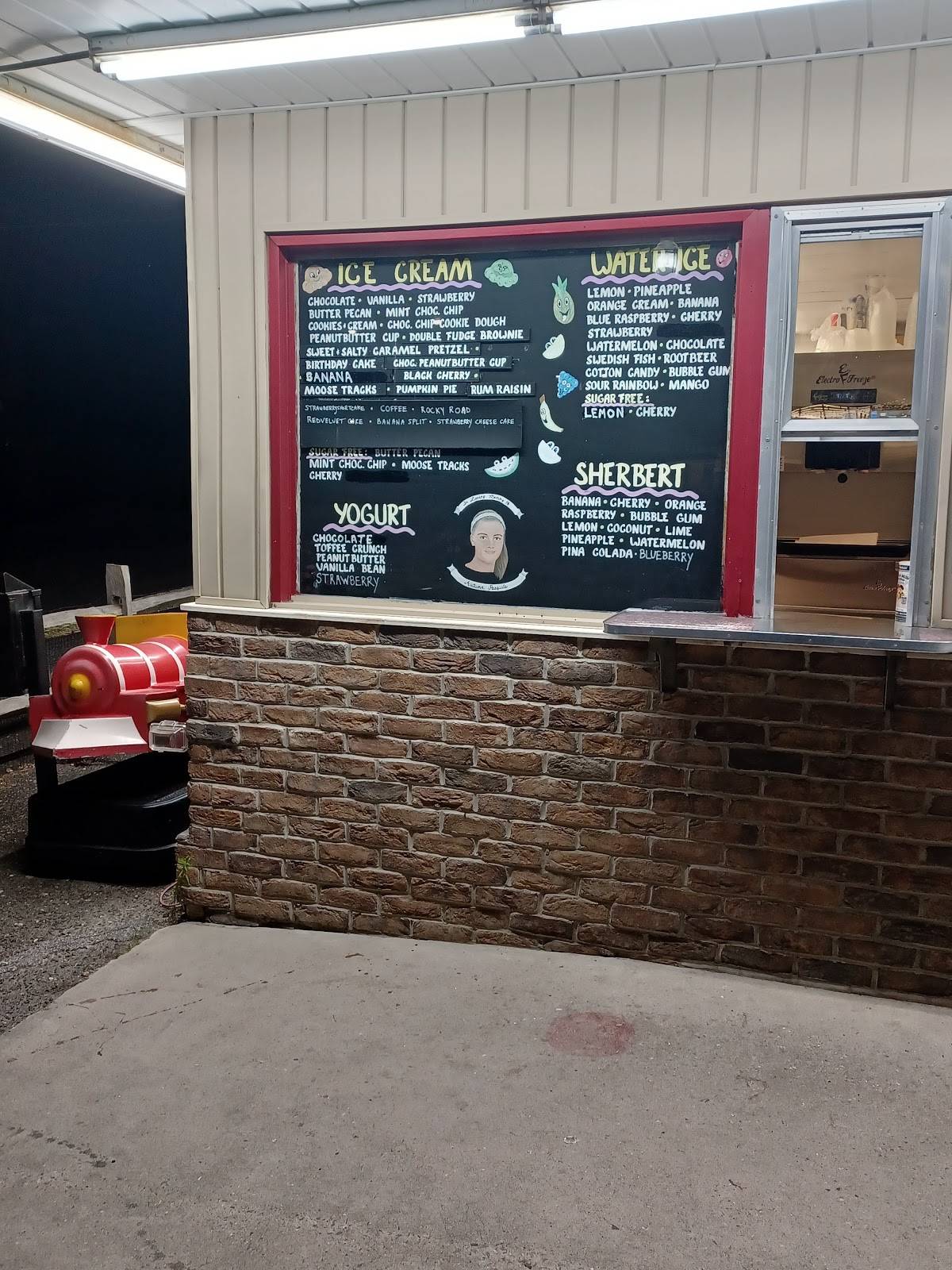Menu at Twin Kiss Drive In restaurant, Clayton