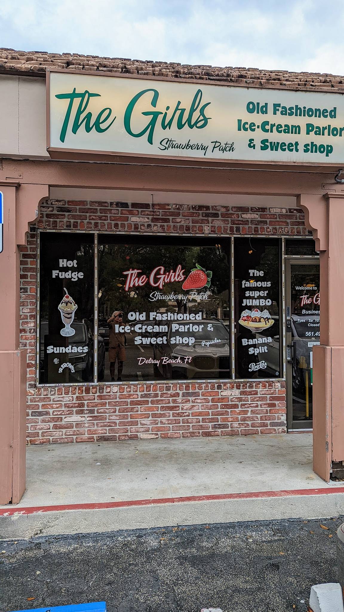 Menu at Gramma's Bakery, Delray Beach