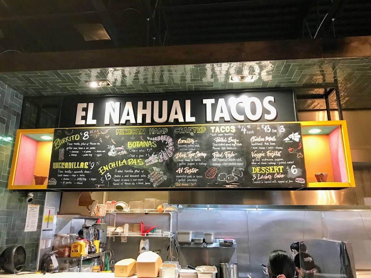 Menu au El Nahual Tacos restaurant, Toronto, 556 Parliament St