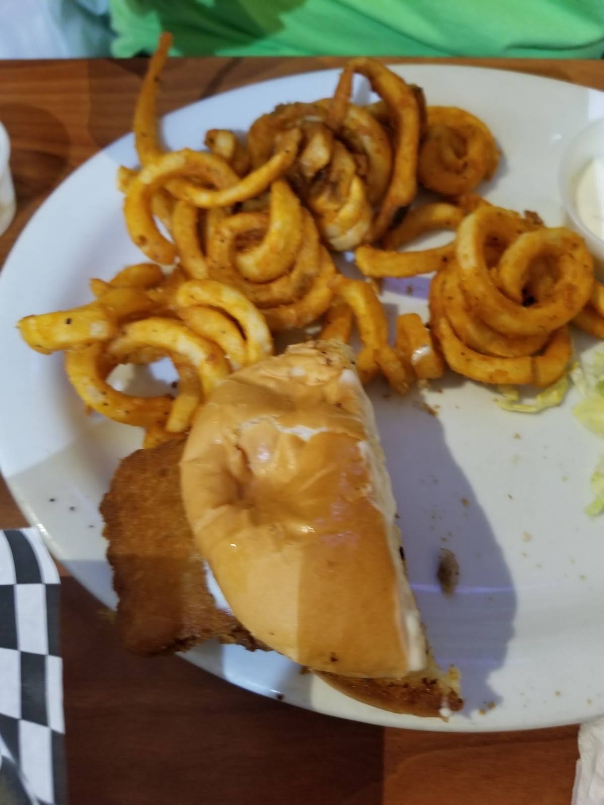 Menu at On the Rail Sports Bar and Grill, Quincy