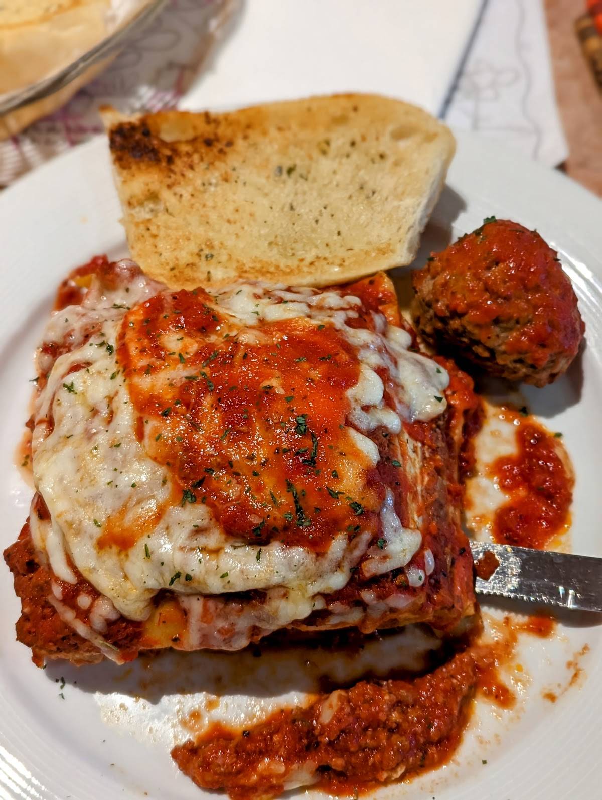 Menu at Dino & Francesco's PizzaPasta restaurant, Moosic