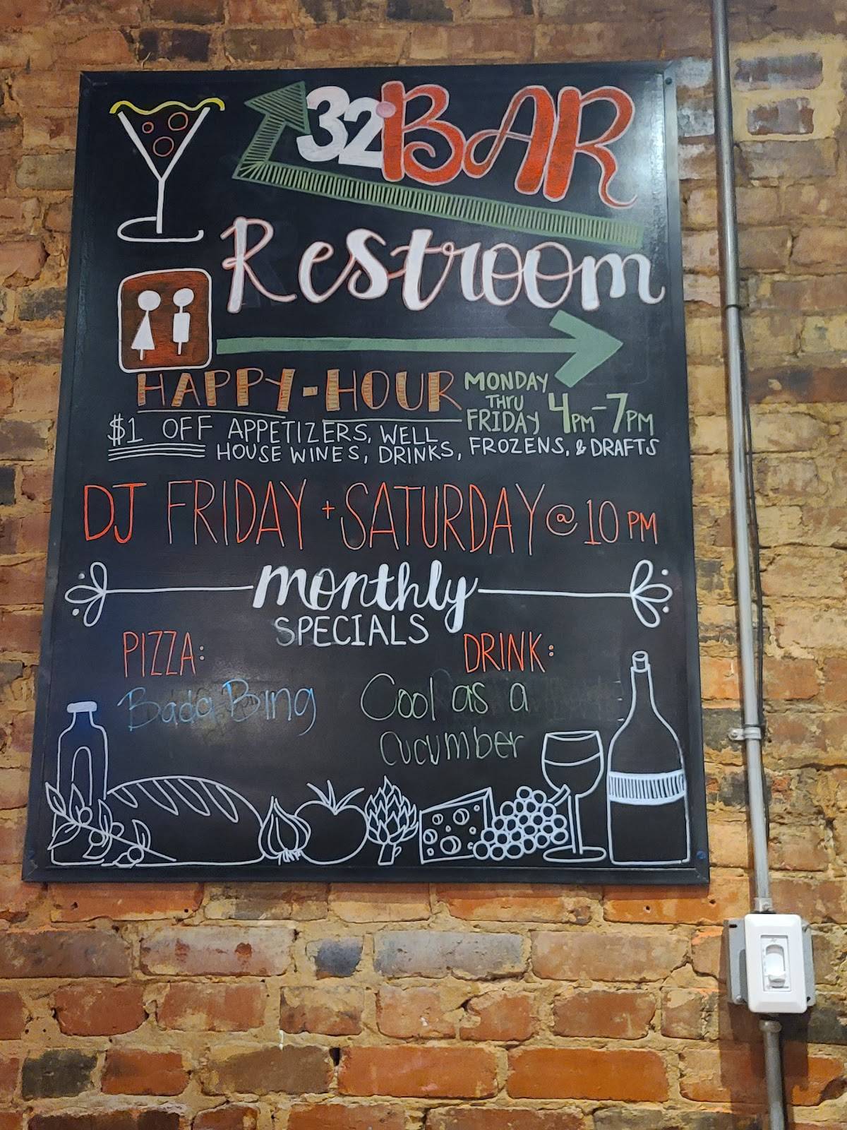 Menu at Urban Crust pub & bar, Plano, E 15th St