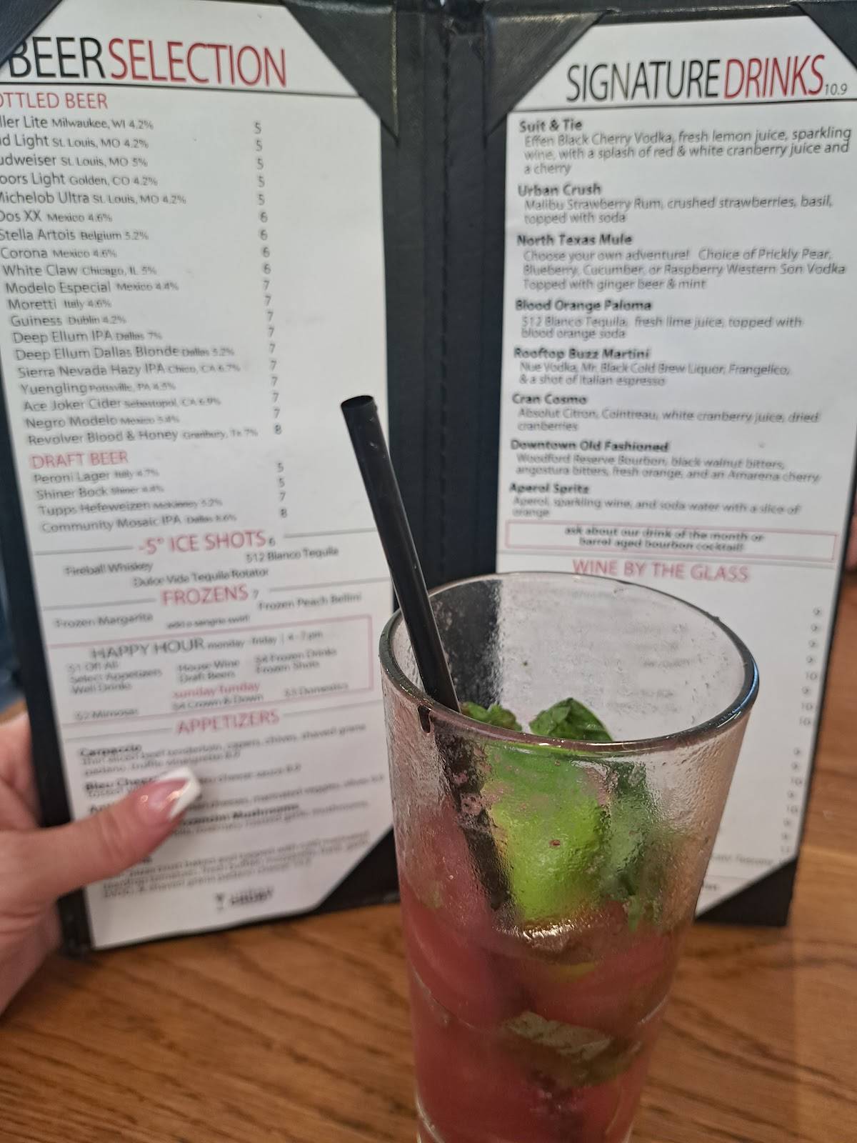 Menu at Urban Crust pub & bar, Plano, E 15th St