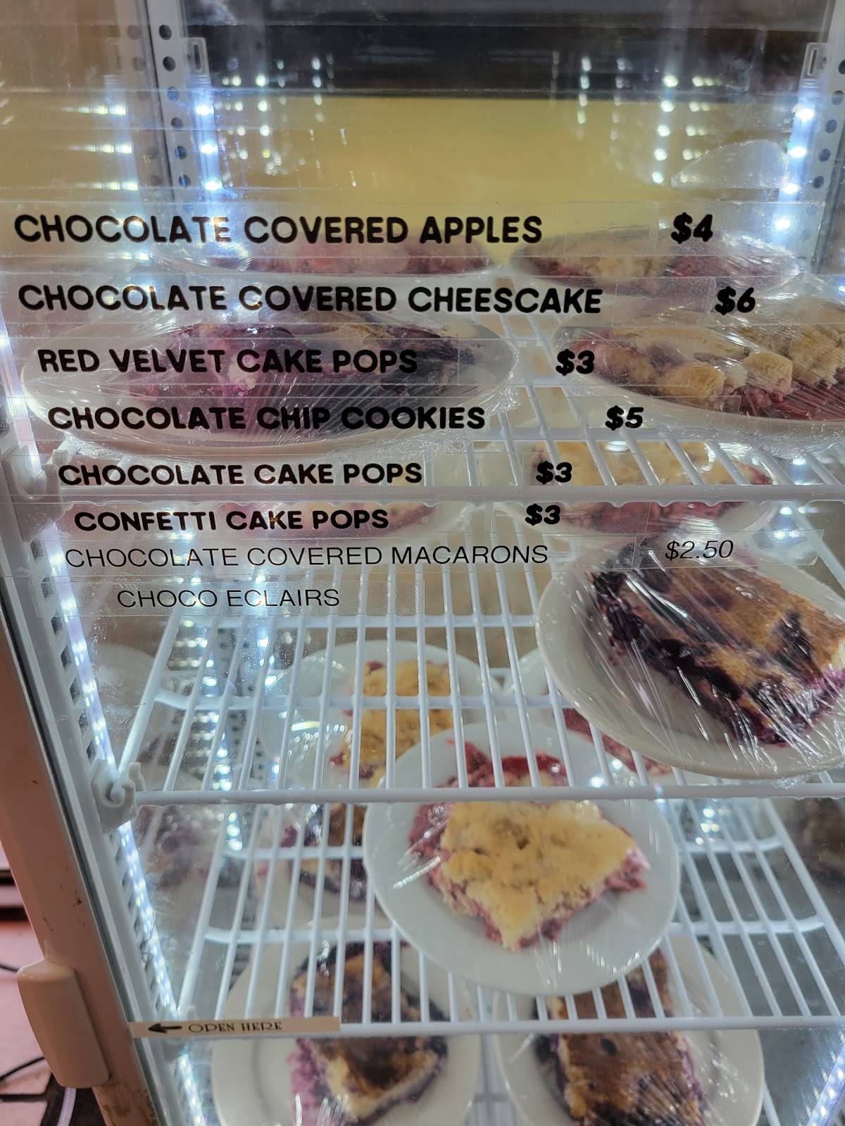 Menu at Longbow Diner restaurant, Rio Communities