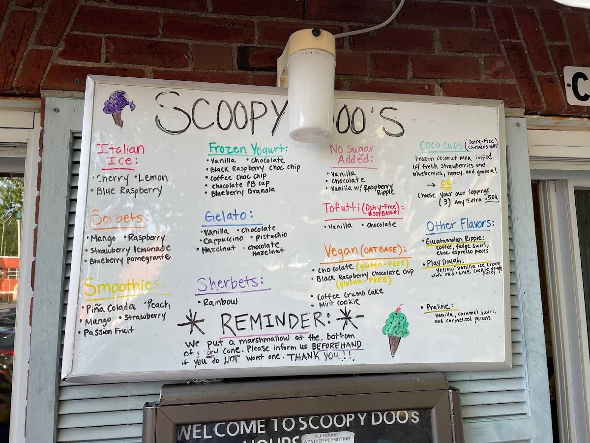Menu at Scoopy Doo's desserts, Milford