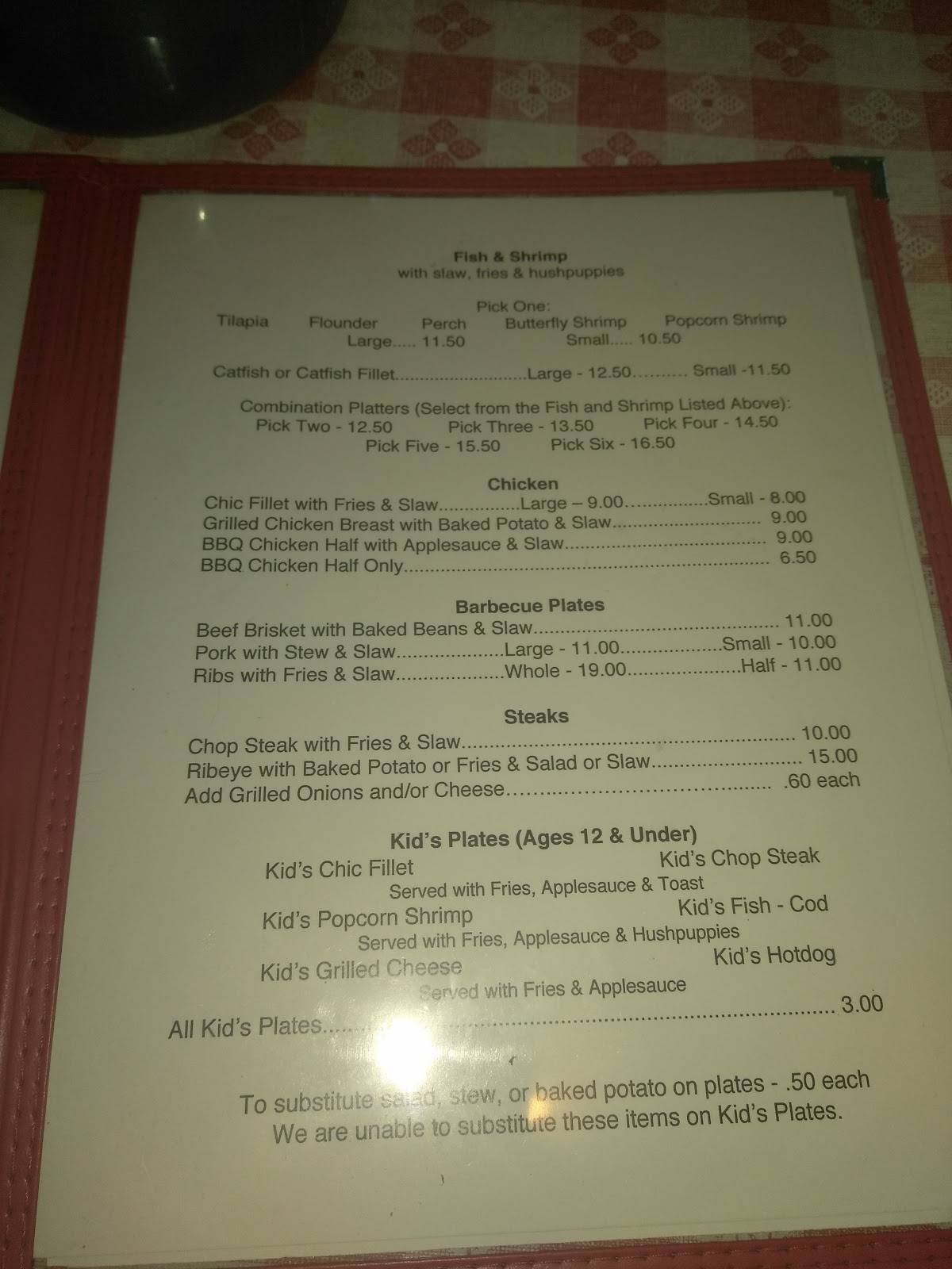 Menu at Gumlog Bar B Que & Fish Lodge, Lavonia