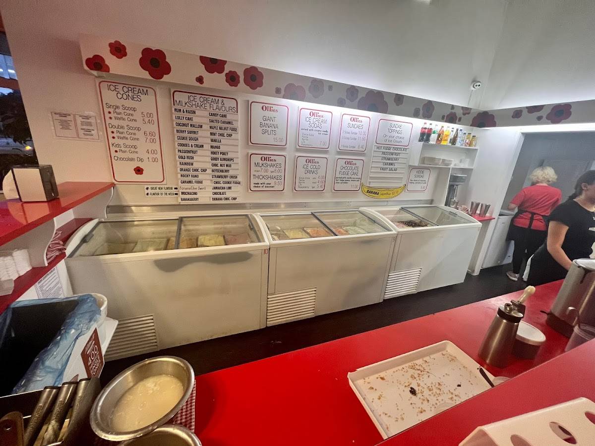 Menu at Ollies Ice Cream & Eatin' House desserts, Auckland