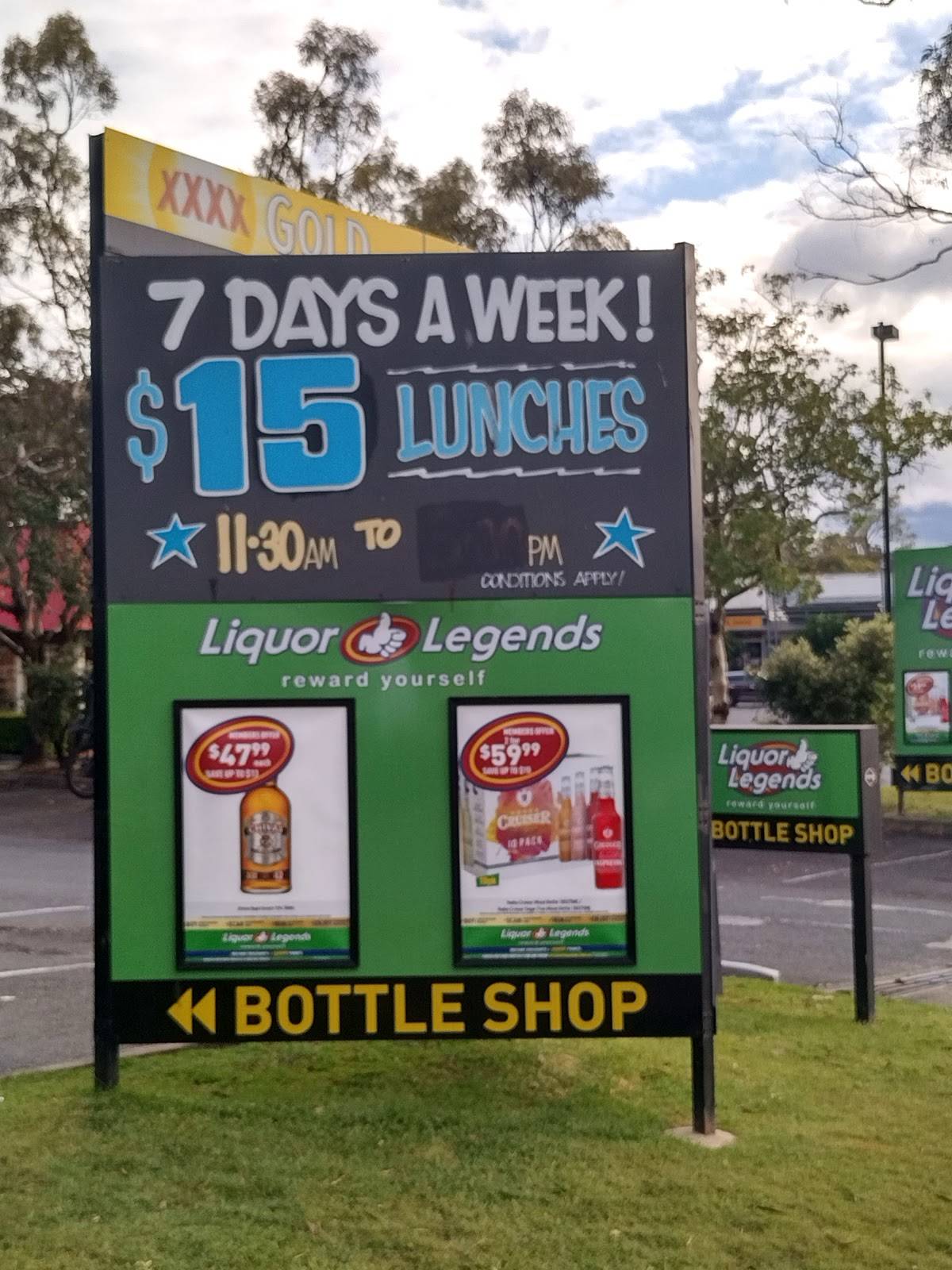 Menu at Helensvale Tavern pub & bar, Helensvale