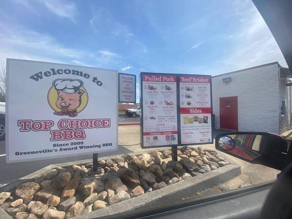 Menu at Top Choice BBQ, Greeneville