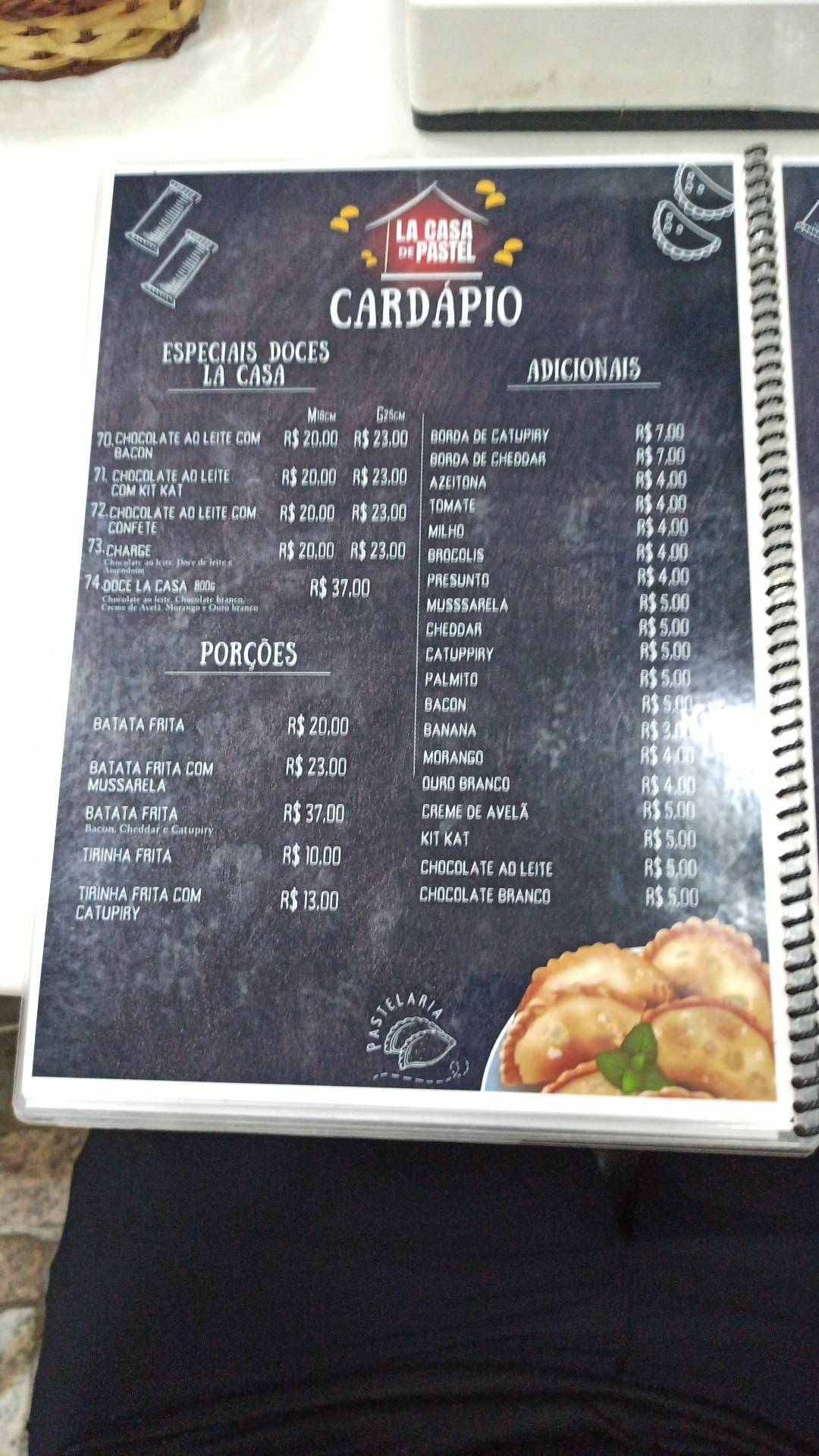 Menu Em La Casa De Pastel Restaurante Assis