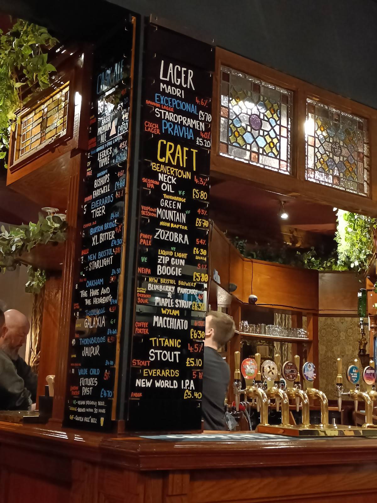Menu at Five Lamps Pub, Derby