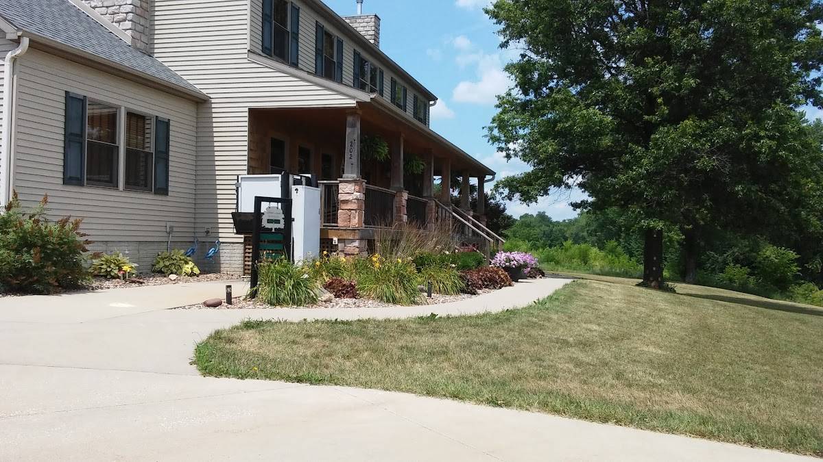 Menu at Linden House restaurant, Lynnville