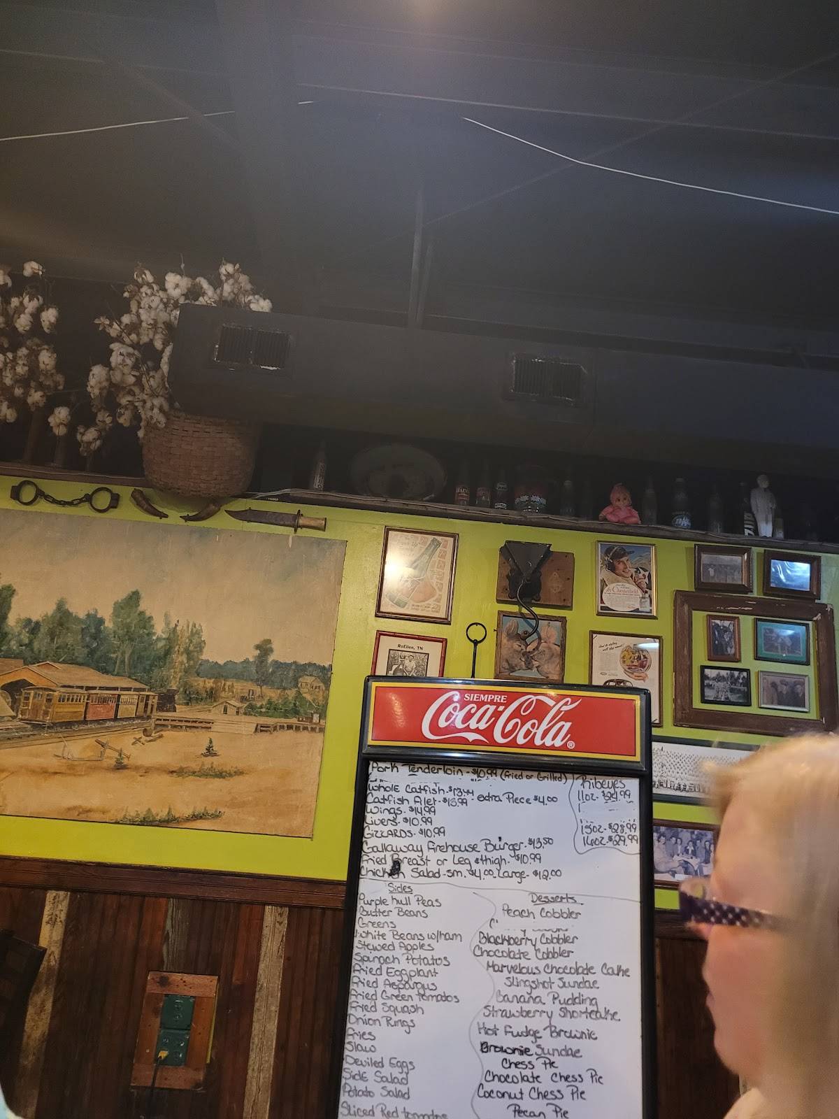 Menu at Sling Shot Charlie's restaurant, Arlington