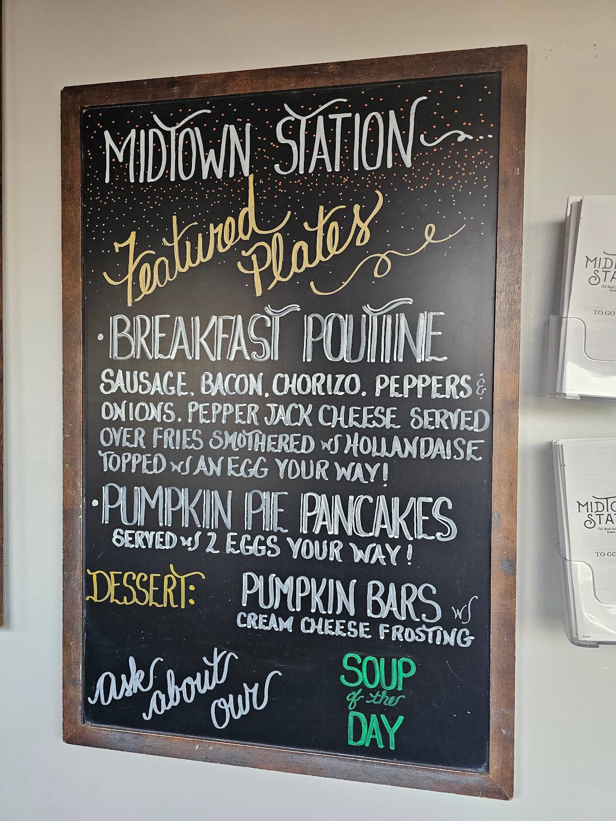 Menu At Midtown Station Pub & Bar, Cedar Rapids