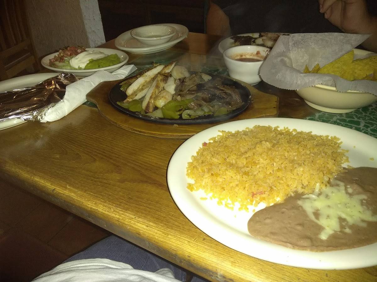 Menu at Los Reyes Mexican Restaurant, Dalton, Cleveland Hwy