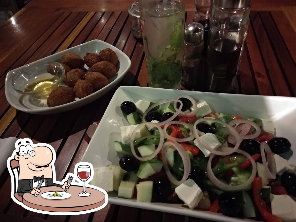 King Bar, Havana, 23 e/ D y E Restaurant reviews